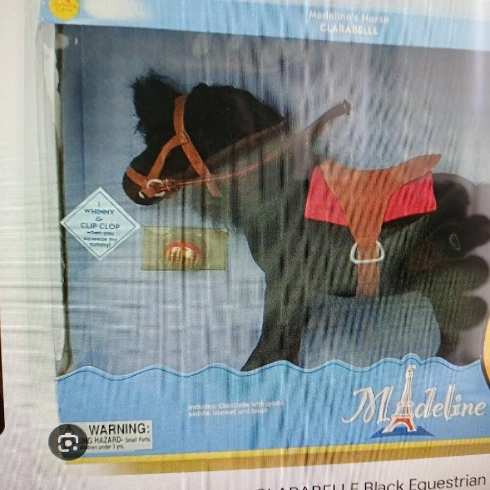 Madeline Horse Stable with Violette pony & Clementine horse